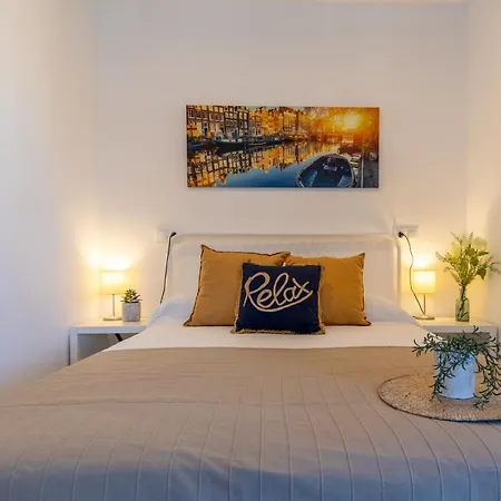 5 Apartamento Arquus Apartment *